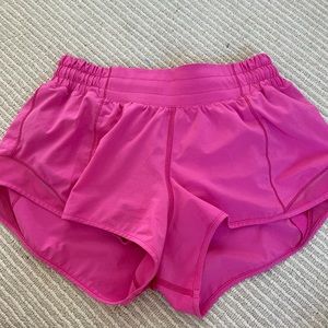 Sonic Pink Hotty Hots Low Rise Shorts 2.5 Lined